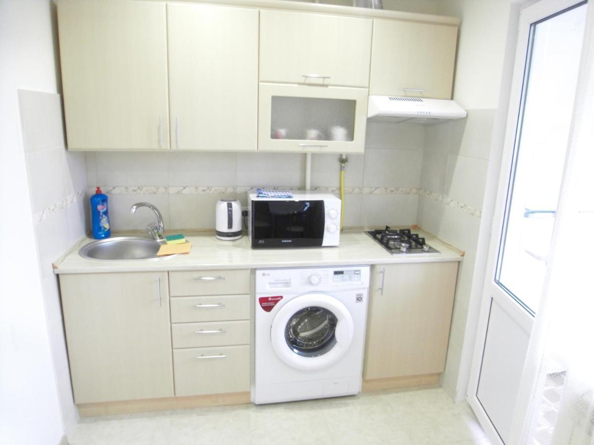 Modern Apartment Chisinau Eksteriør bilde